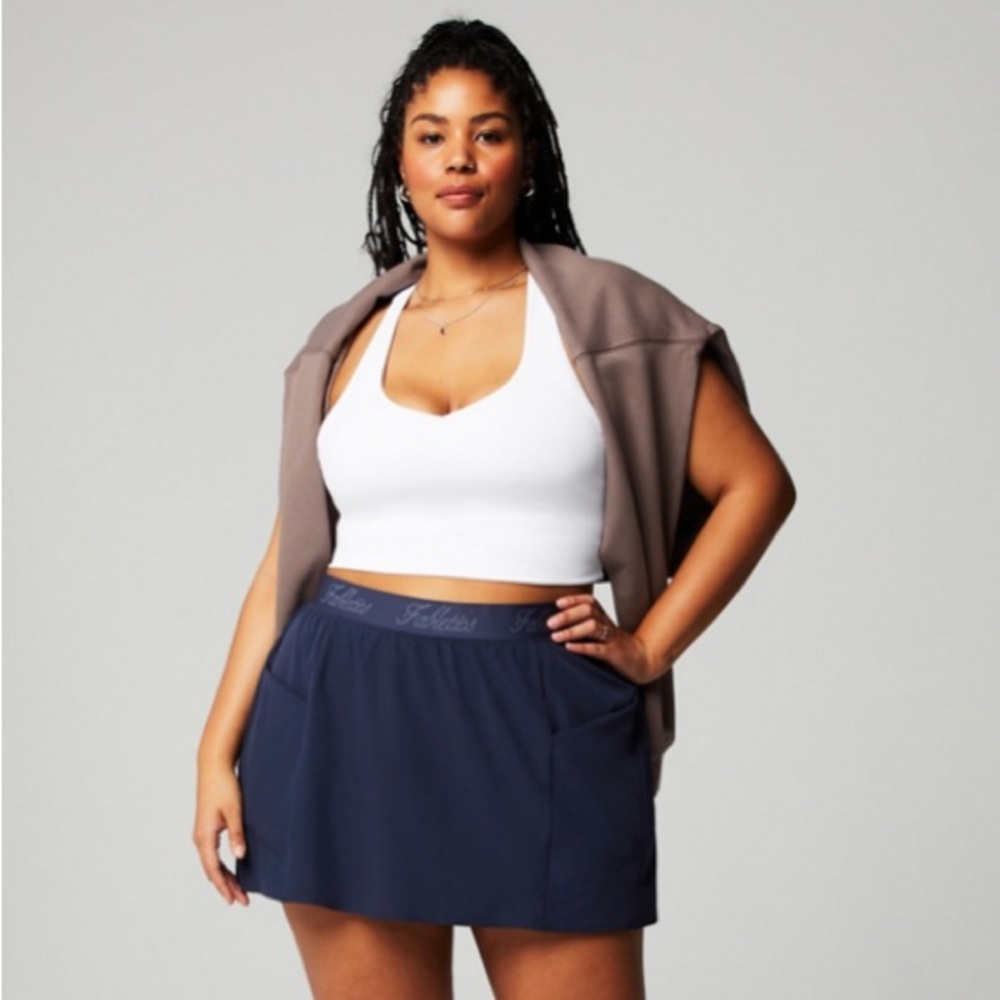 NWT Fabletics Woven Pocket Skirt With Built-In Short